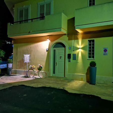 Il Giardino Nascosto Bed & Breakfast Portopalo Di Capo Passero Dış mekan fotoğraf