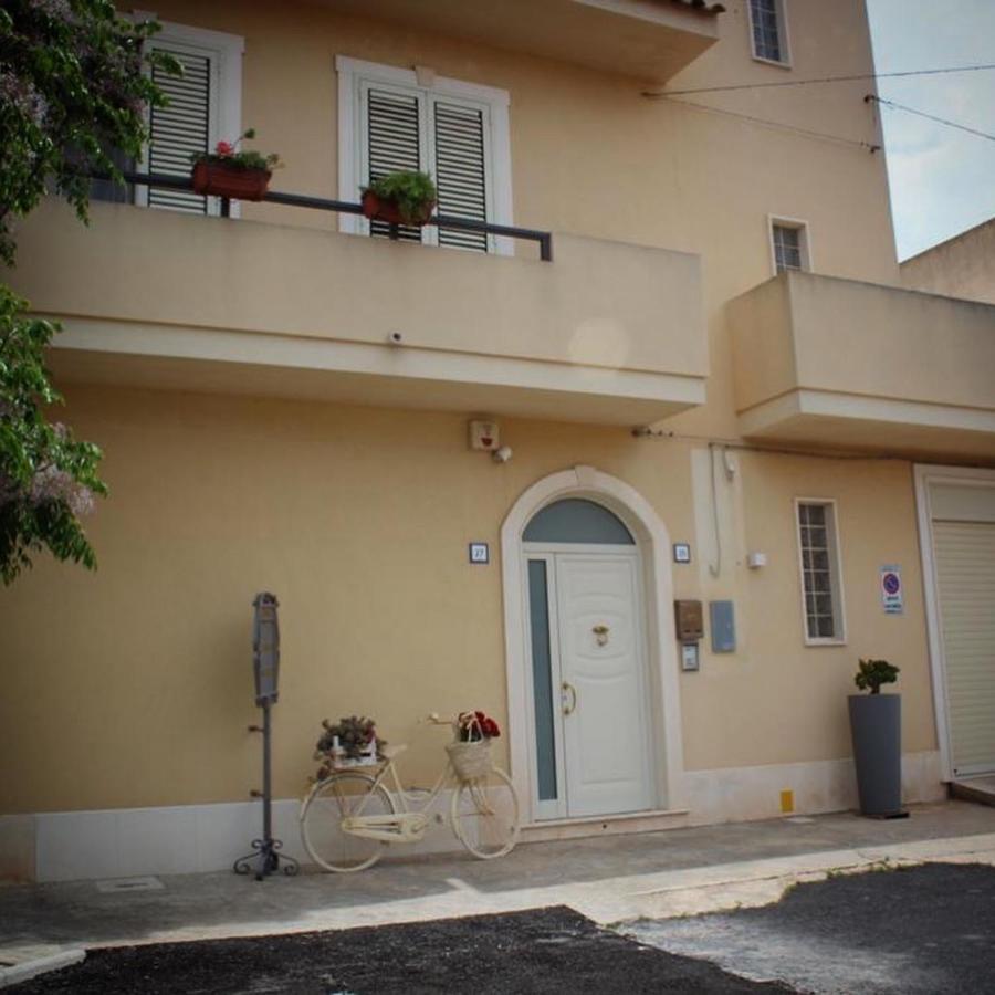 Il Giardino Nascosto Bed & Breakfast Portopalo Di Capo Passero Dış mekan fotoğraf