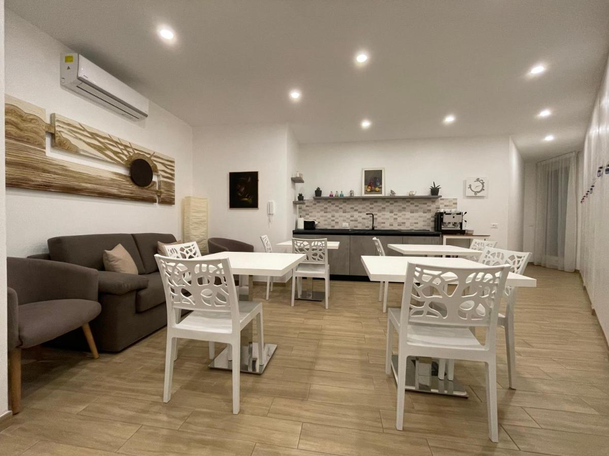 Il Giardino Nascosto Bed & Breakfast Portopalo Di Capo Passero Dış mekan fotoğraf