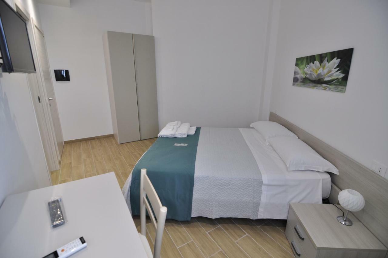 Il Giardino Nascosto Bed & Breakfast Portopalo Di Capo Passero Dış mekan fotoğraf